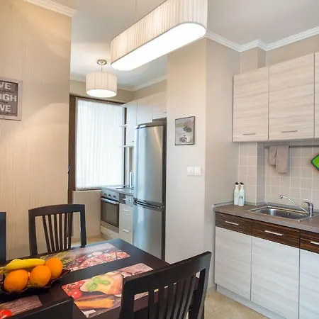 Мм-Лазур Apartment *